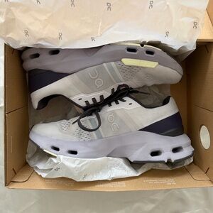 On Cloud Pulse Women’s Sneakers